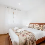 Casa Da Petisqueira 54, Paredes-oporto Rebordosa