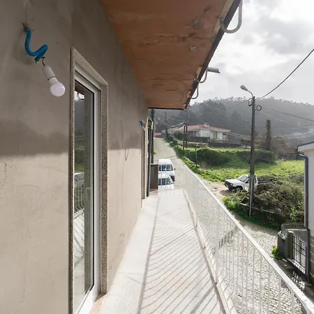 Casa Da Petisqueira 54, Paredes-oporto アパート