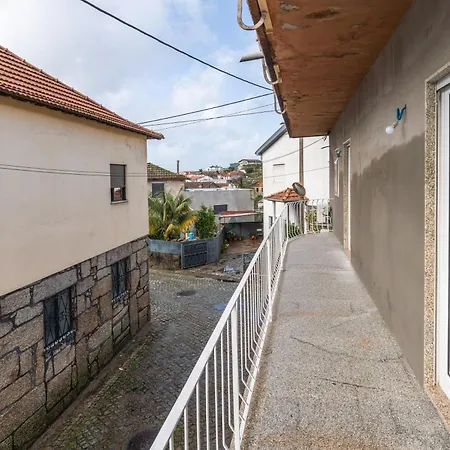 Casa Da Petisqueira 54, Paredes-oporto アパート