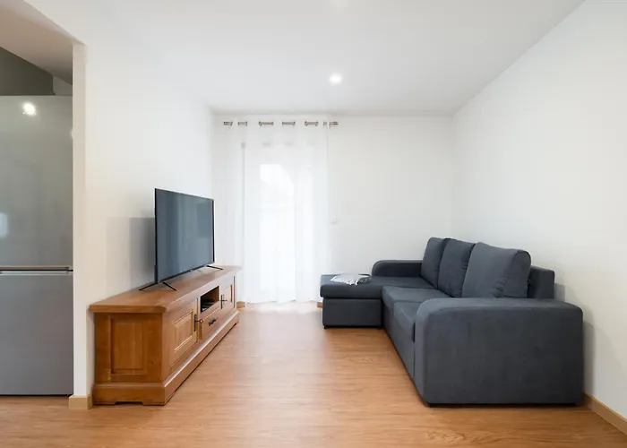 Casa Da Petisqueira 54, Paredes-oporto *