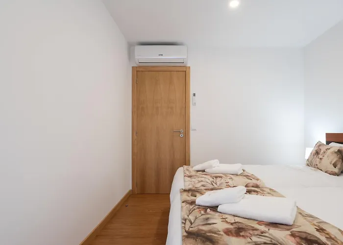 Casa Da Petisqueira 54, Paredes-oporto